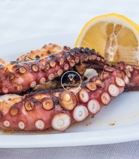 Pata de pulpo gallego cocido